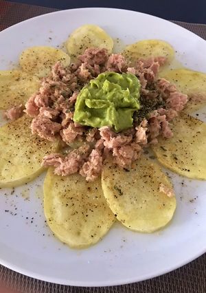 Foto principal de Patatas al micro con atún 🥔🐟