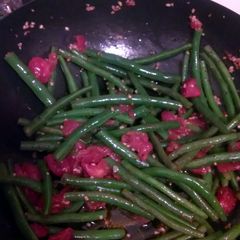 A picture of Venetian green beans.
