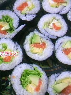 A picture of Salmon and Avocado Fat Sushi Rolls (Futomaki).