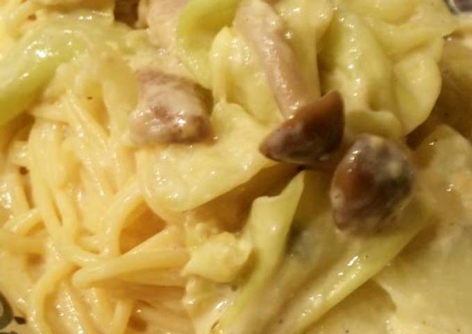 Cabbage Alfredo with Mushrooms