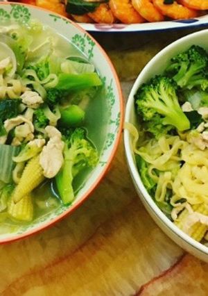 蛤蜊肉絲蔬菜🥦麵 的食譜成品照片