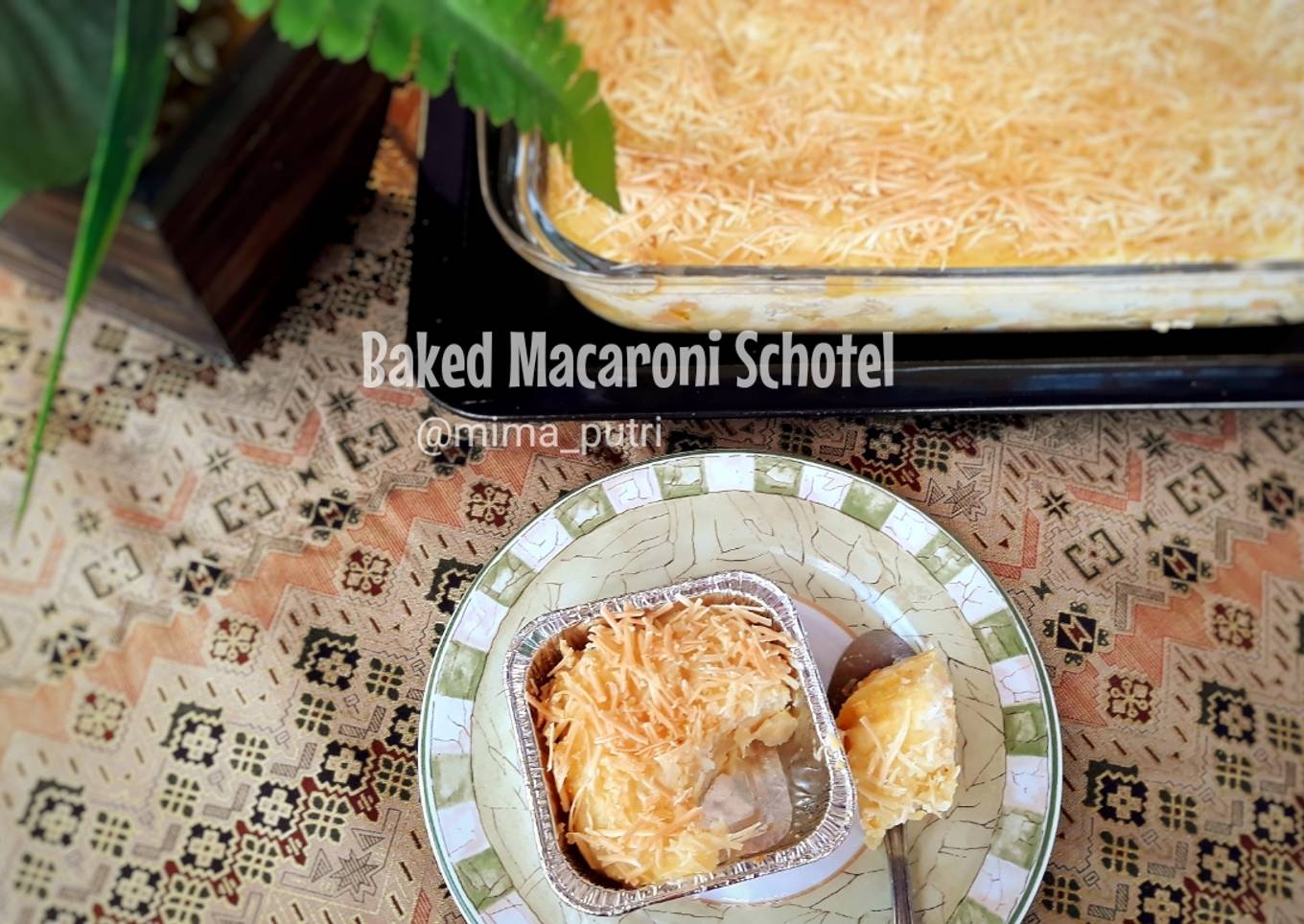 Baked Macaroni Schotel