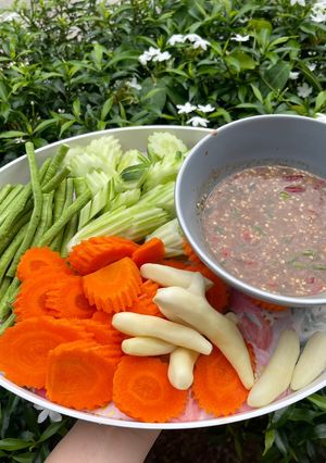 รูปของ น้ำพริกกะปิผักสด