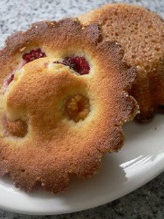 A picture of Moist Crispy Sour-cream Cake.