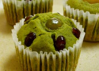 Easy Prepare Recipe Matcha Green Tea Cupcakes Delicious and Healthy