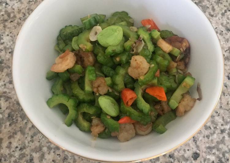 Tumis pare udang petai