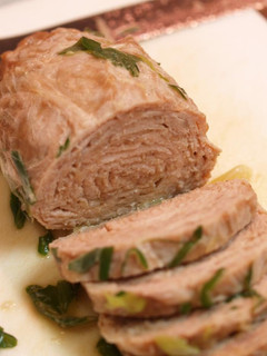 A picture of 5 Minute Meals! Soft & Juicy Simmered Pork.