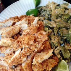 A picture of Chicken Fajitas with Rajas con Crema.