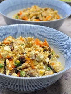 A picture of Scrambled Tofu Bowl.