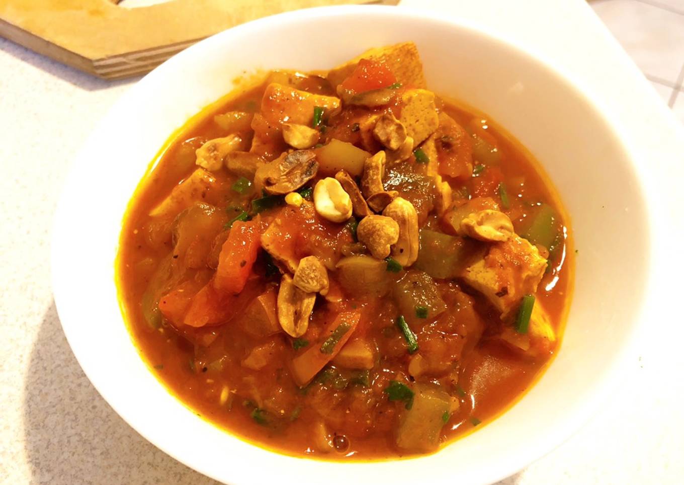 Goulash with bell pepper and tofu (easy)