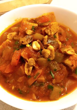 A picture of Goulash with bell pepper and tofu (easy).