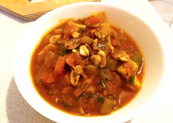 Easiest Way to Make Yummy Goulash with bell pepper and tofu easy