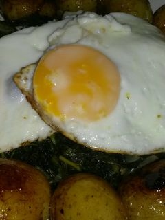 A picture of Sig's German Sweet Caramelised Potatoes and Kale.