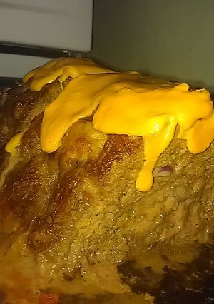 A picture of 3 in one meat loaf.