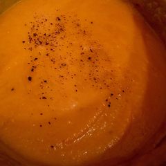 A picture of Easy Carrot Soup.