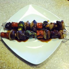 A picture of Beef Short Rib and Vegetable Kabobs.