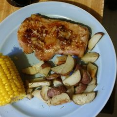A picture of Apricot Pork Chops.