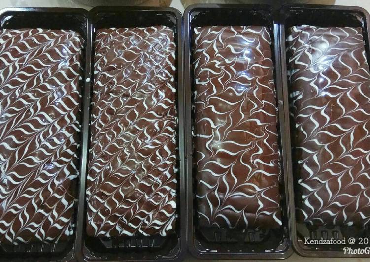 Brownies Kukus Putih Telur