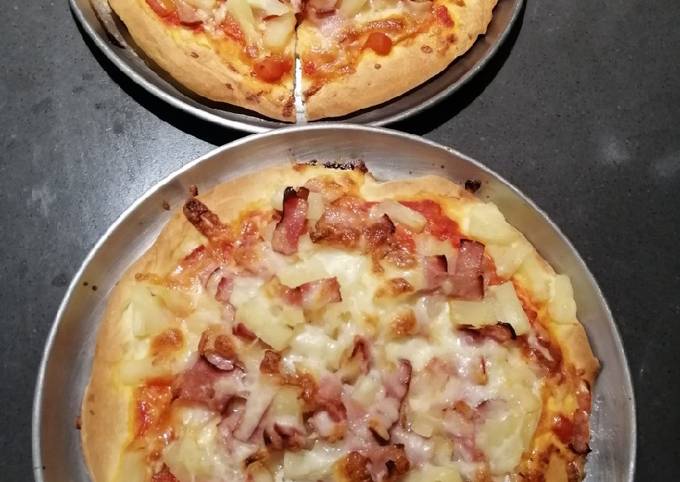 Simple Way to Make Any-night-of-the-week Pizza