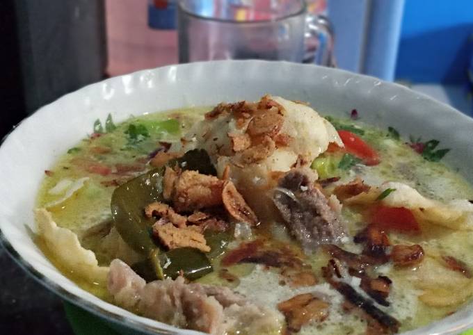 Soto daging betawi