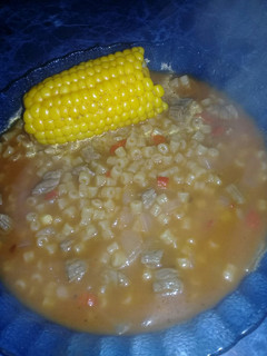 Una foto de Guiso de fideos para sopa😲😋