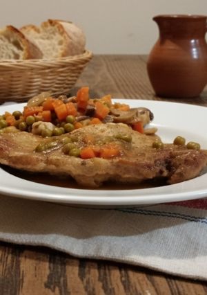 Una foto de Filetes de Aguja de Cerdo Estofados