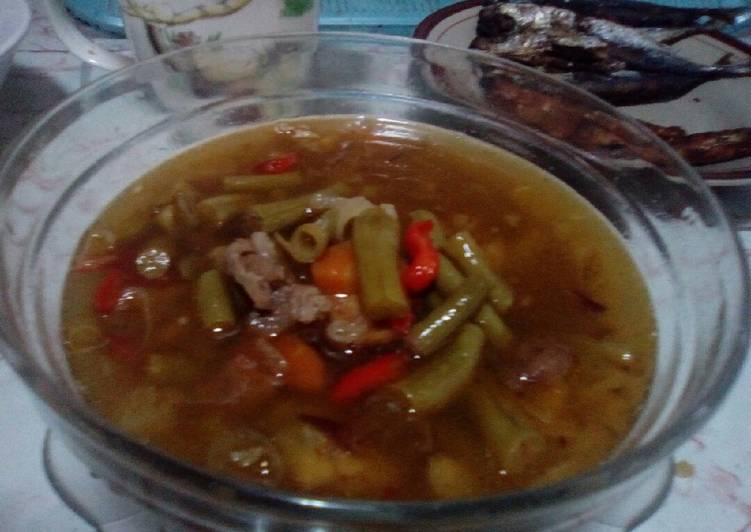 Asem-asem daging dan buncis