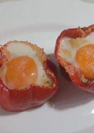 Una foto de Pimiento rojo relleno