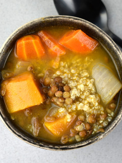 Una foto de Lentejas con quinoa