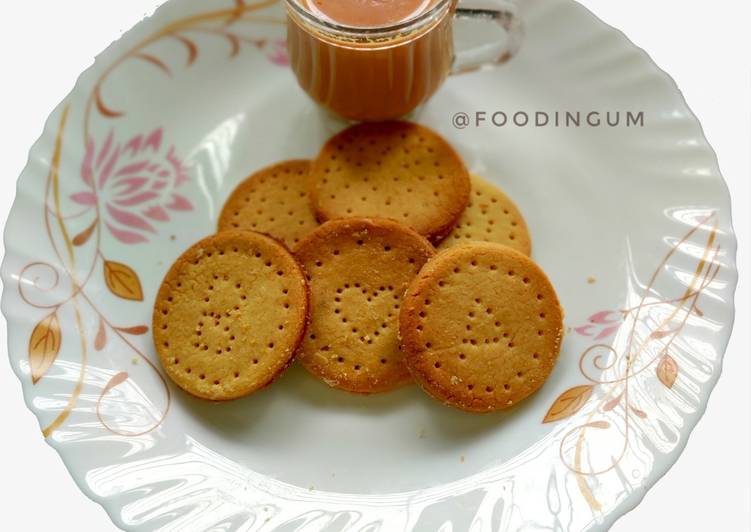 Homemade Digestive Biscuits in Kadai and Microwave