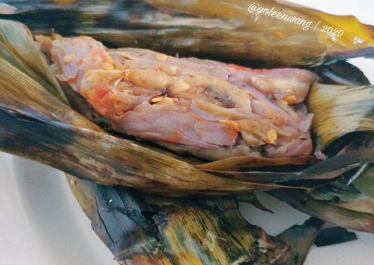 Recipe: Tasty Pepes Pindang Mangga Muda