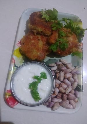 फराली आलू कटलेट (farali aloo cutlet recipe in Hindi) रेसिपी मुख्य फोटो