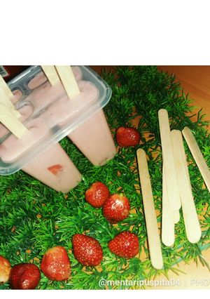 Foto resep Es Cream Banana Strawbery