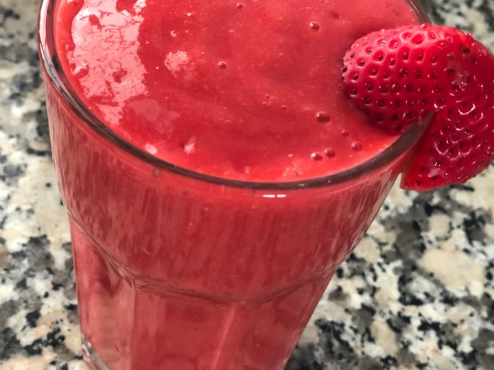 Recipe Red smoothie the Can Spoil the Tongue Perfect