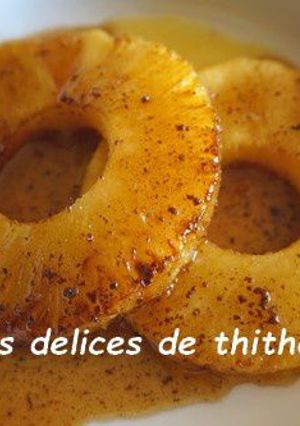 Une photo de Ananas caramélisé vanille et rhum (LETTRE A)