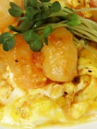 Easy Steps to Prepare Recipes Fluffy Egg and Shrimp Chili Stir-Fry the Delicious Appealing.
