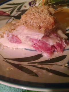 A picture of Chicken cordon bleu.