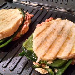 A picture of Poblano Pepper Grilled Cheese.