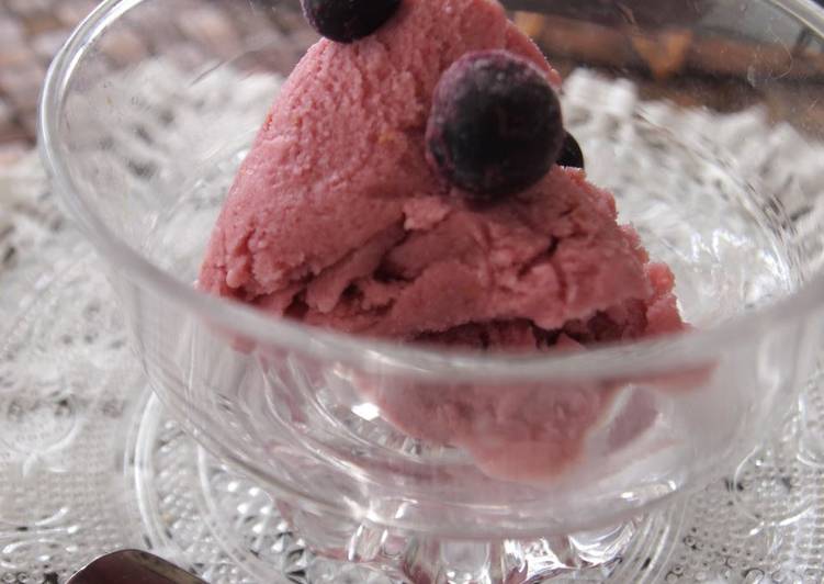 Recipe of Speedy Macrobiotic Dairy-Free Berry Ice Cream