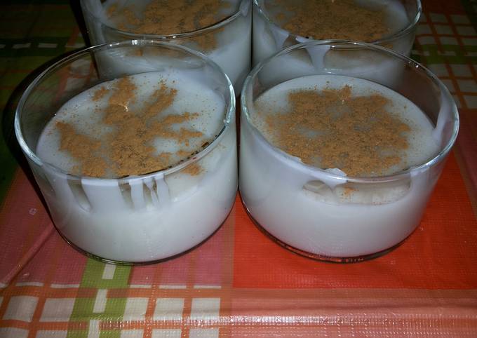 Puerto Rican Creamy Temblequé (Coconut Pudding)