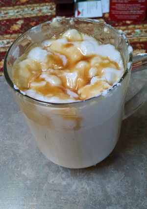 A picture of Caramel Hershey Kiss.