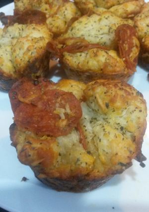 A picture of Pull Apart Pizza Bread.