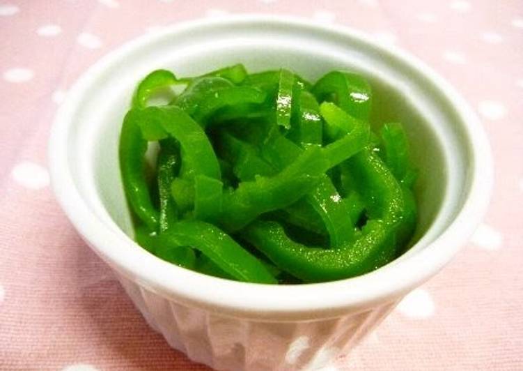 How to Prepare Speedy Microwaved Bell Pepper Namul for Bentos