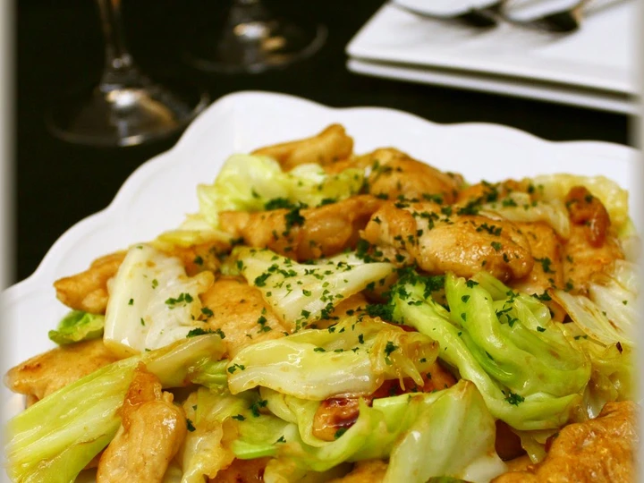Easy Way Make Recipe Lemon Butter Stir-Fry with Chicken Breast and Cabbage that is Really Delicious, Can Spoil the Tongue}