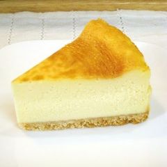 A picture of Basic Baked Cheesecake.