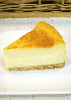 A picture of Basic Baked Cheesecake.
