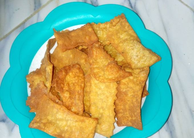 Recipe of Delicious Spicy Crackers