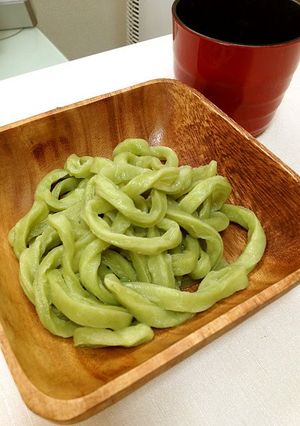 A picture of Homemade Udon Noodles Made With Matcha Aojiru.