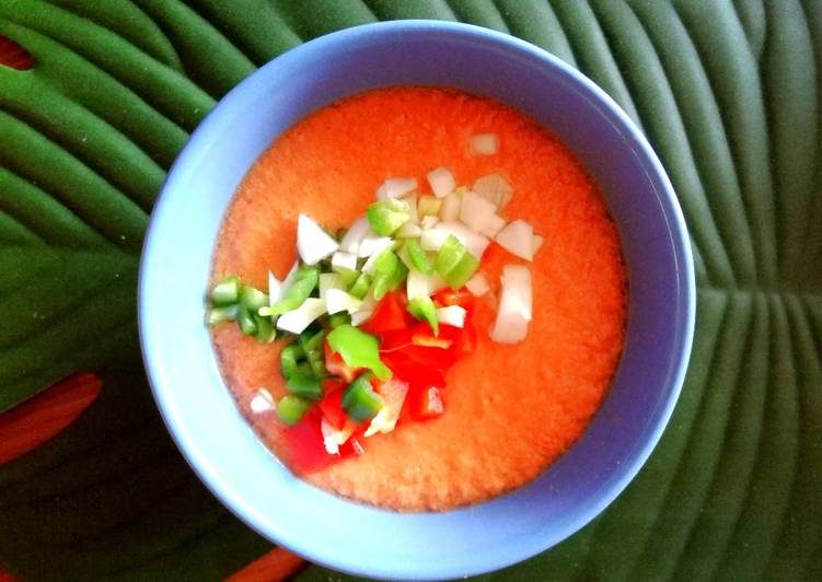 Gazpacho andaluz sin pan low carb