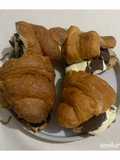 Croisant Coklat Es Krim